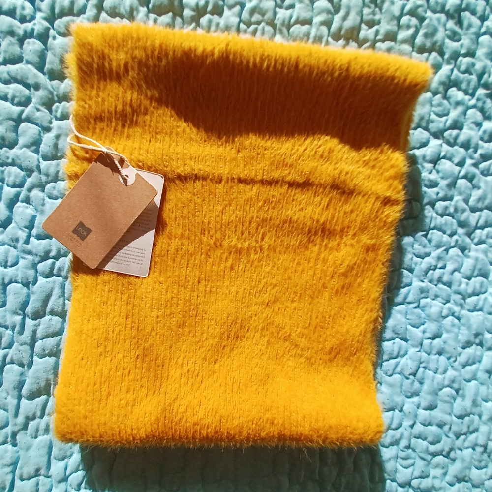 FAUX FUR SOFT SCARF